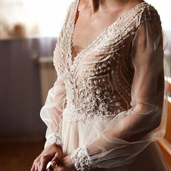 ELLI BRIDE