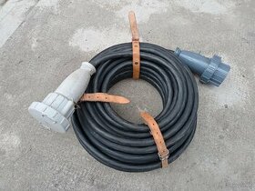 Predlzovaci kabel
