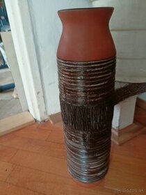 Vysoká keramická váza