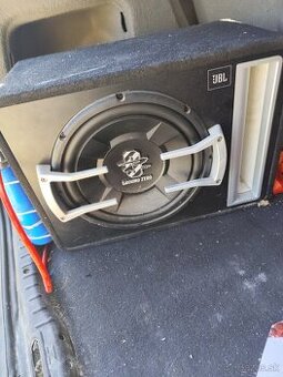 Subwoofer do auta