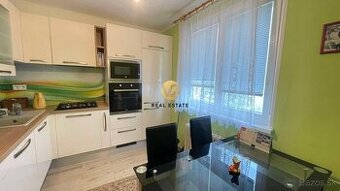 FOR RENT NA PRENÁJOM 2-izbový byt Nitra - centrum