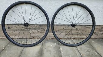 Karbónové kolesá bontrager aeolus pro 3 TLR