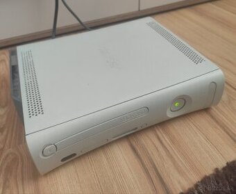 Konzola Xbox 360