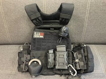 Nosič plátov / vesta 5.11 TacTec