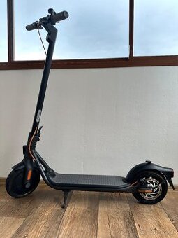 Elektro kolobežka Ninebot Kickscooter F30E