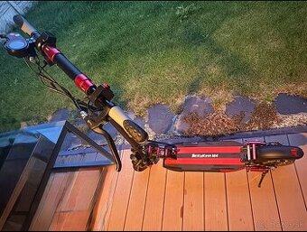 Predám elektrickú kolobežku Kirin M4