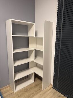 Teleskopický regál