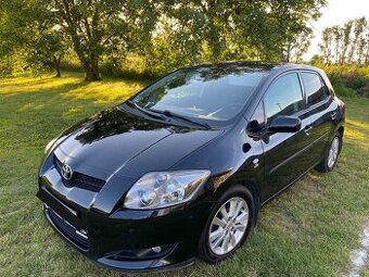 Toyota Auris 2.2D