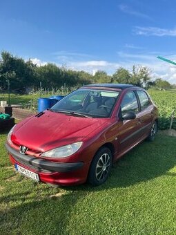 Peugeot 206, 1.4 benzín, 55 kW, r.v. 2002, 125 400 km – STK