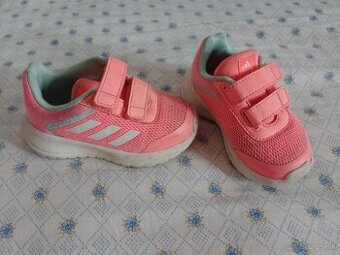 Botasky Adidas v.23 (+papucky v.23 zadarmo)
