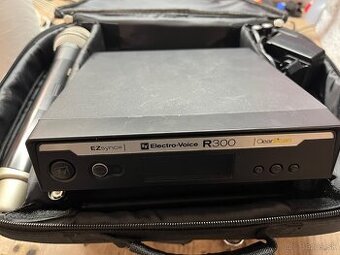 Bezdrôtovy mikrofon Electro Voice