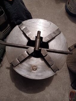 Univerzálne skľučovadlo 400/4.