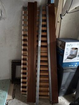 MALM Ikea posteľ zúžený 120x200