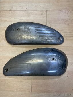 Boky kryty nádrže Jawa 250 350 Panelka Sport