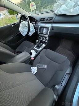 Predám Sedačky Passat B6