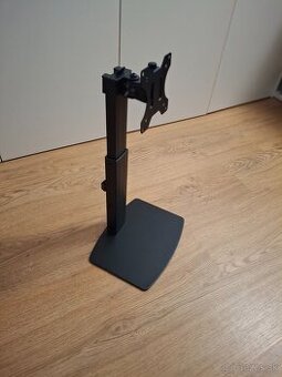 Predam drziak na monitor