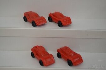 KINDER autíčka,,,,,,