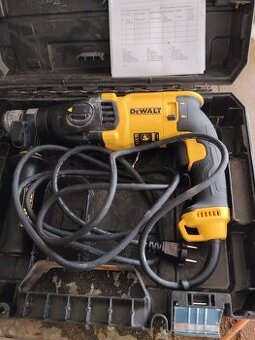 Predám priklepovu vŕtačku dewalt