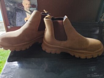 Chlapčenské topánky na jesen veľkosť 32