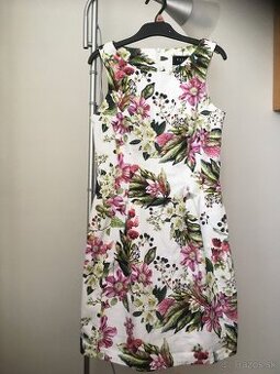 Dámske šaty veľ.34