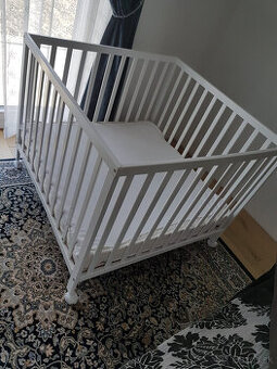 Detská postielka 100 x 100 cm