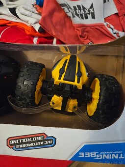 Predám  hračky a tričká