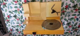 Retro krájač na chlieb IDEÁL 172