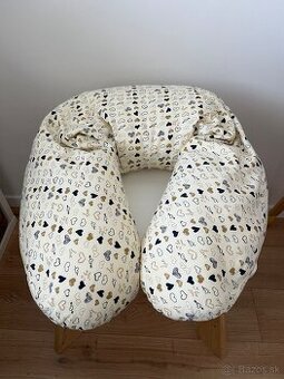 Multifunkčný vankúš pre mamičku a batoľa