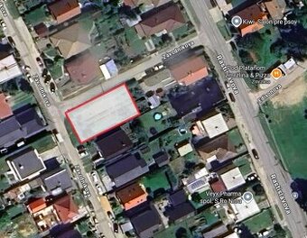 Predám stavebný pozemok 500 m2 v Lužiankach