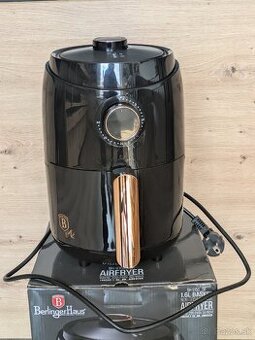 Fritéza BerlingerHaus s objemom 1,6 l a príkonom 1350 W