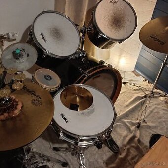 Predám bicie yamaha + nejaké komponenty