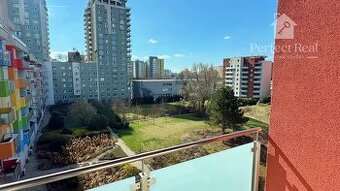 ✨ Nadštandardný 2-izbový byt na prenájom – Petržalka ✨