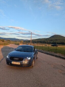 Audi TT 8nN