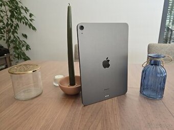 iPad Air 5 Wi-Fi 100% STAV, OBAL, ZÁRUKA