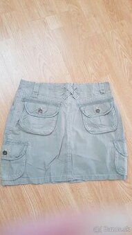 Zelená kaki sukňa v. 40
