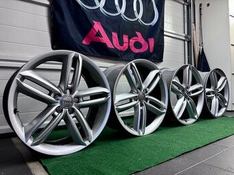 Audi S-Line 5x112 R20 orig.