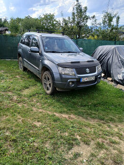Predam suzuki grand vitara 1,9 TD,