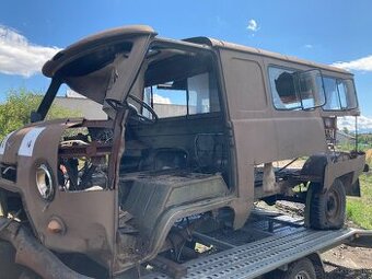Uaz 452 predám diely karosérie