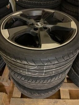 Originalne disky ROTOR na Audi A3 225/35/R19