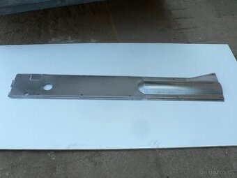 Středový tunel Tatra 613