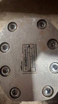 Hydraulicke čerpadlo 25l