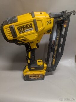 DeWalt klincovacka