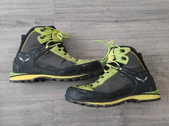 Turistické topánky