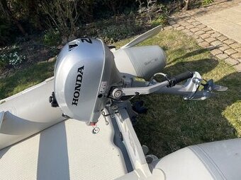 Motor HONDA BF 2.3, bandasky, vesty