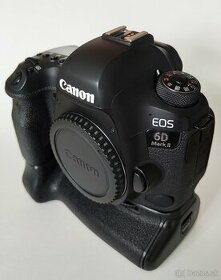 Canon Eos 6d MkII + grip
