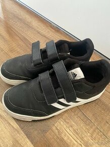 Botasky Adidas