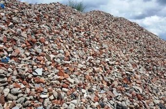 Darujem recyklat