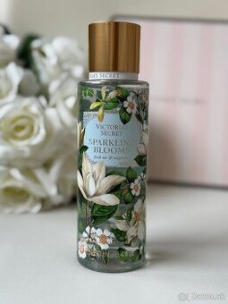 Victoria’s Secret telova vona Sparkling Blooms
