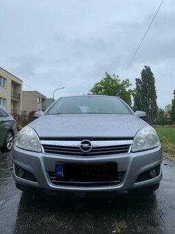 Opel astra H 1.6