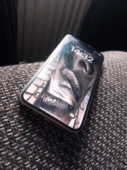 iPhone 13pro 128gb - 1
